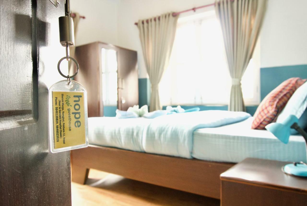 Hope Guest House โพคารา ภายนอก รูปภาพ